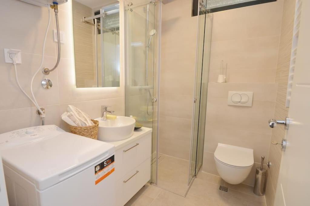 Urban Escape For Two In Kotor Apartamento Exterior foto